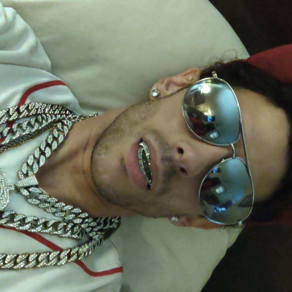 JUS me flexin iced up thug jock trappin hard swag everything ta me iight